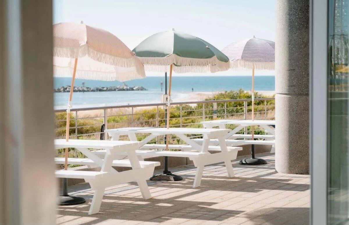 Glenelg Oasis, Pool, Gym, Spa & Sauna, Free Parking, City Views 외부 사진